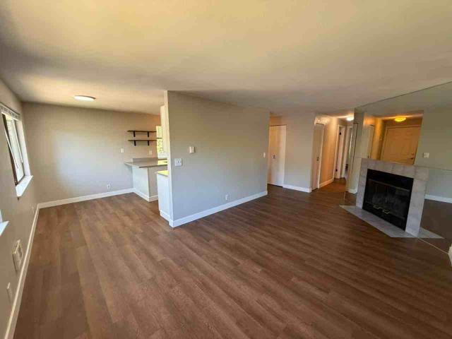 Condo for rent in Washington