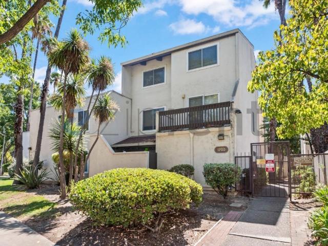 Condo for rent in Concord, California