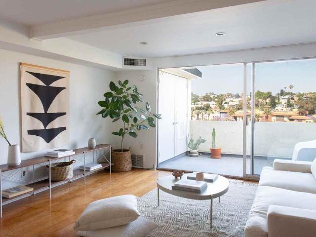 Condo for rent in Los Angeles, Los Angeles County
