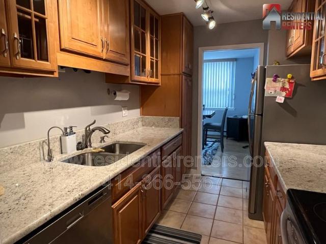 Condo for rent in Milwaukee, Milwaukee County