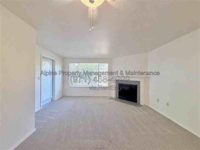 Condo for rent in Oregonia