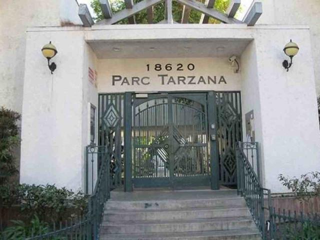 Condo for rent in Canoga Park, California