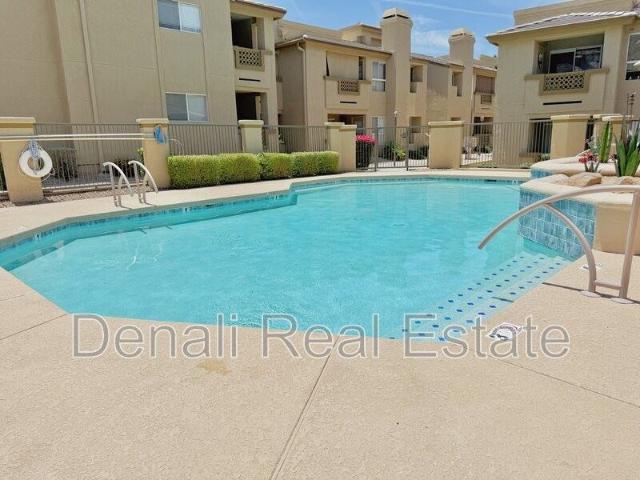 Condo for rent in Phoenix