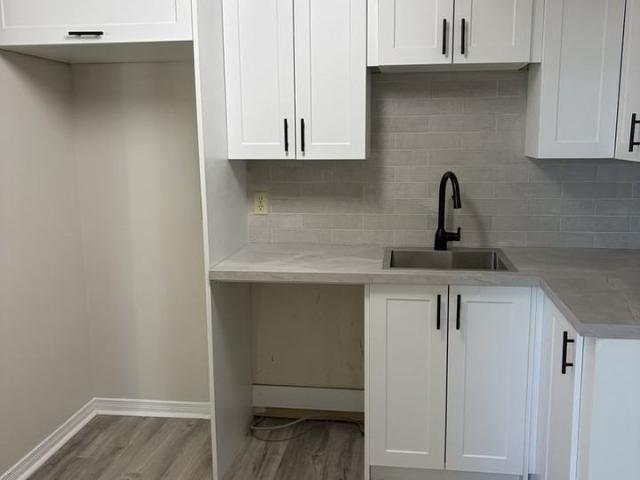 Condo for rent in Somerset, Ottawa