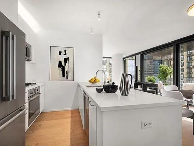 Condo for rent in Arverne, New York