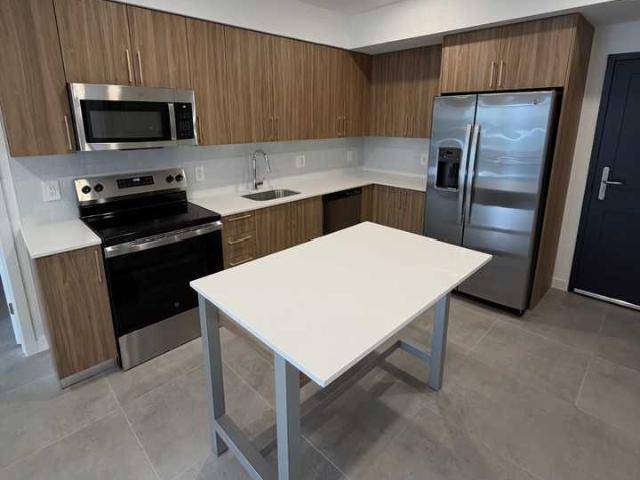 Condo for rent in Hollywood, Florida