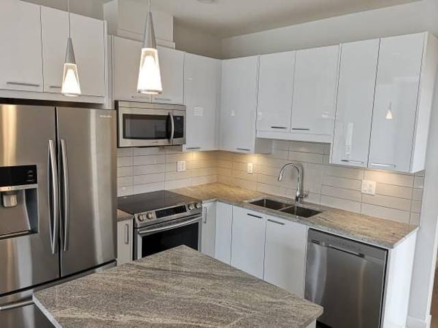 Condo for rent in Langley, British Columbia