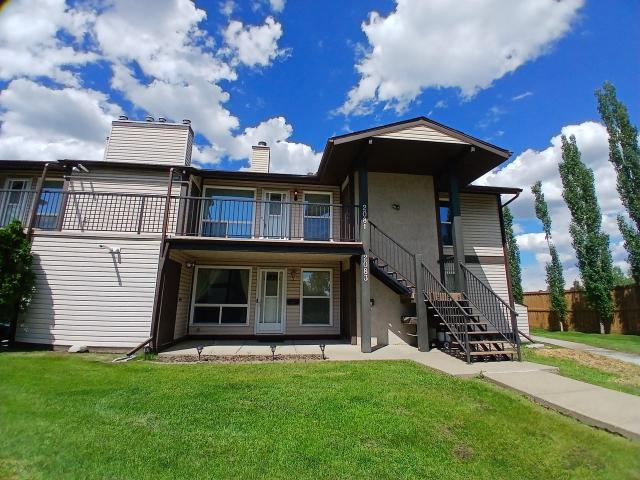 Condo for rent in Wedgewood, Alberta
