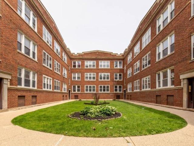 Condo for rent in Chicago