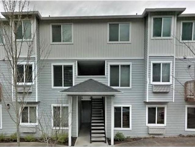 Condo for rent in Portland