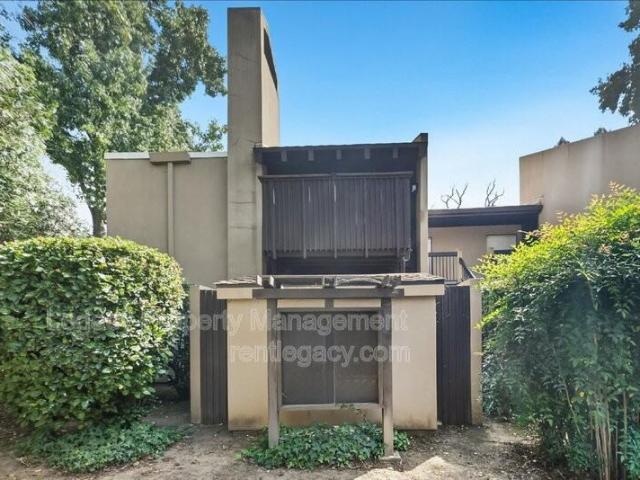 Condo for rent in Sacramento, California