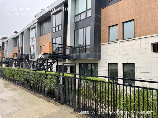Condo for rent in Chicago Park, Illinois