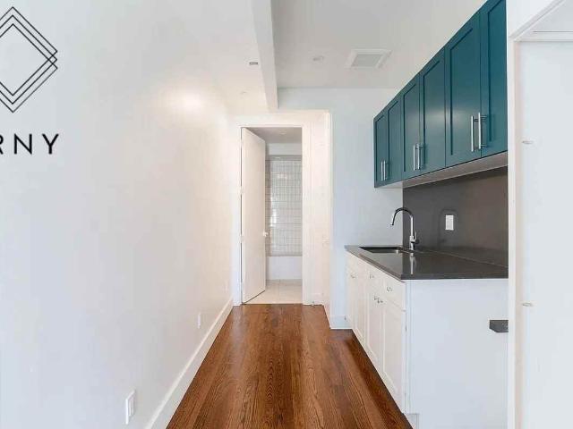 Condo for rent in Arverne, New York