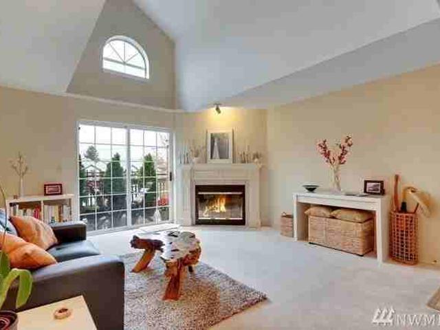 Condo for rent in Pacific Ridge, Washington