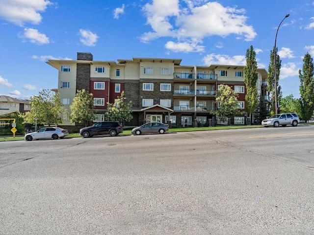 Condo for rent in Northwest, Alberta
