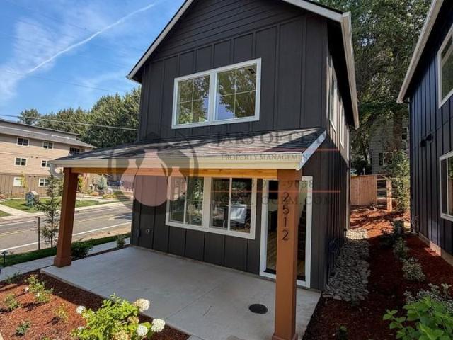 Condo for rent in Oregonia