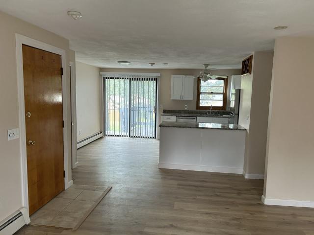 Condo for rent in Cranston, Rhode Island