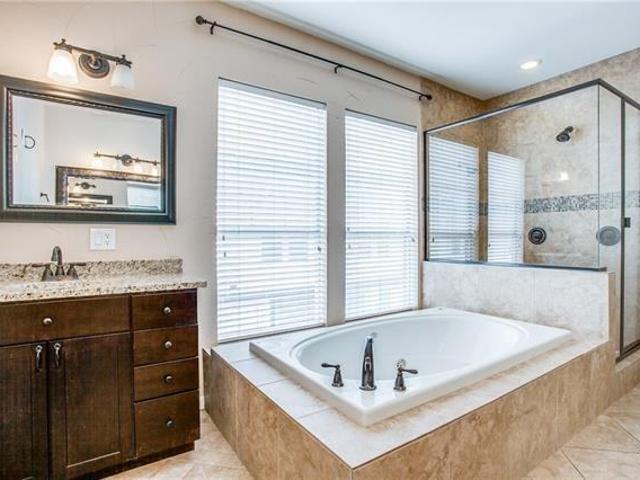 Condo for rent in Dallas, Texas