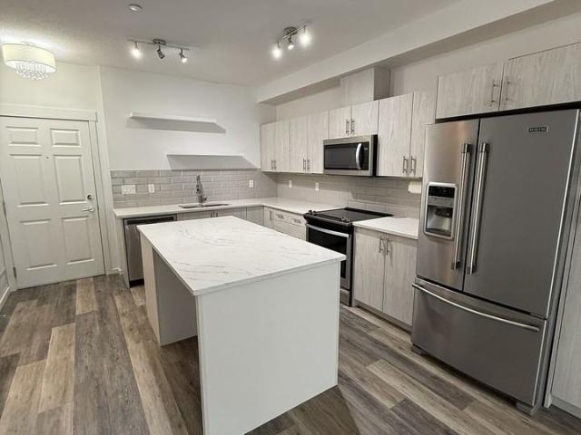 Condo for rent in Calgary, Northwest