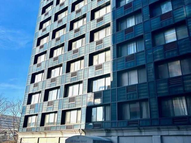 Condo for rent in Stamford