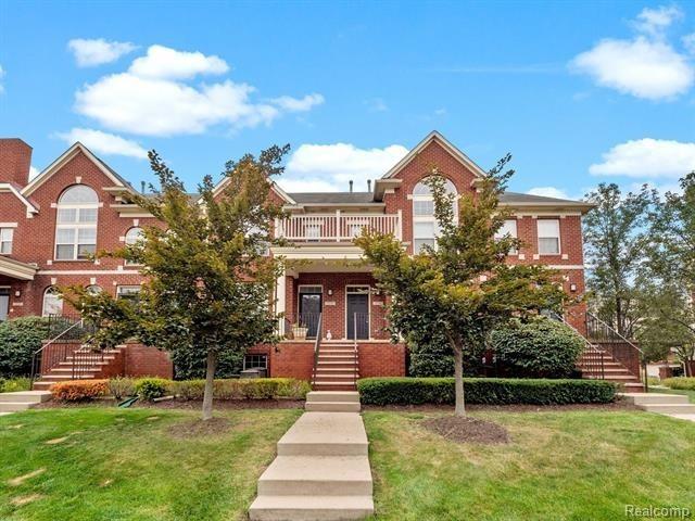 Condo for rent in Troy