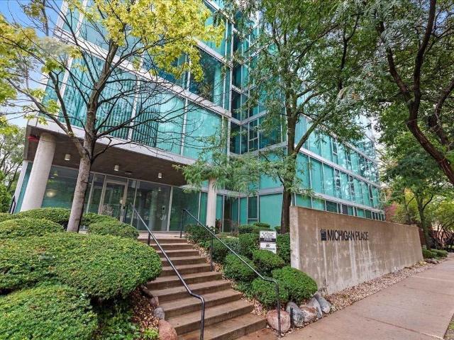 Condo for rent in Chicago Park, Illinois