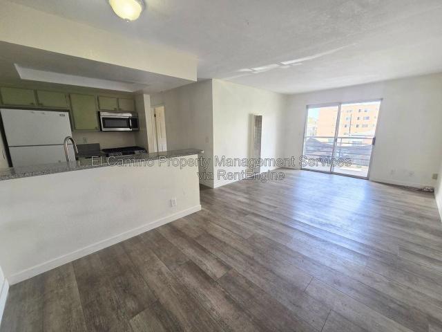 Condo for rent in Long Beach, California