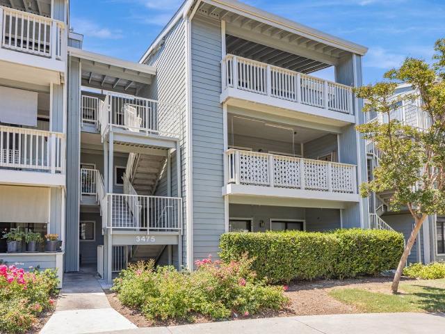 Condo for rent in Fremont
