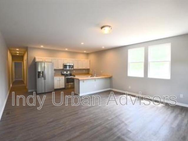 Condo for rent in Camby, Indiana
