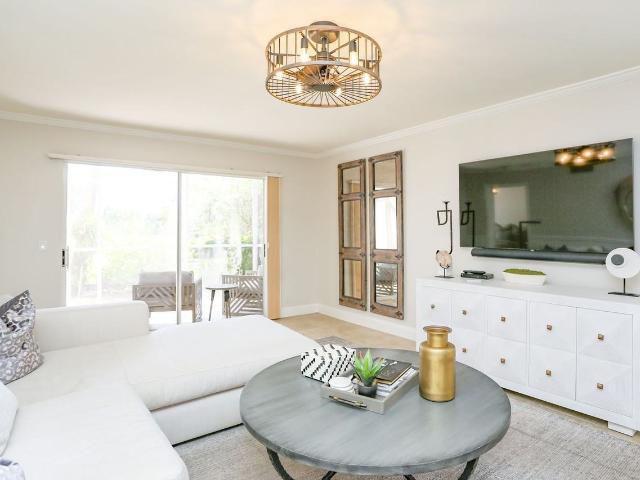Condo for rent in Naples