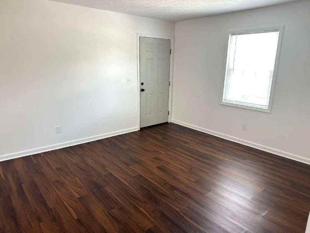 Condo for rent in Shively, Jefferson County
