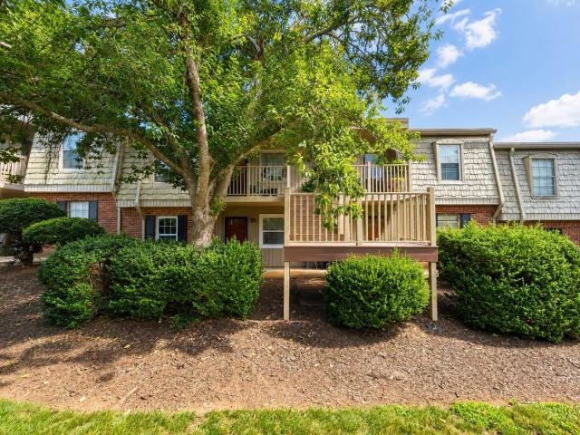 Condo for rent in Pfafftown, North Carolina