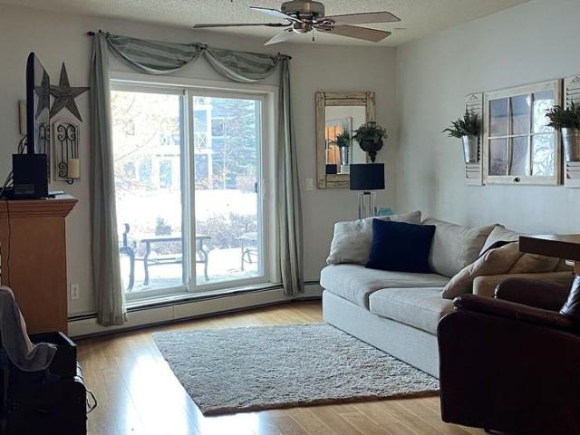 Condo for rent in Chestermere, Alberta