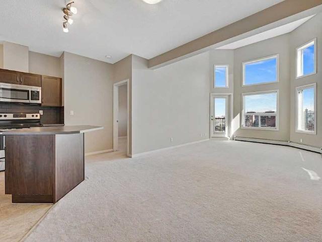 Condo for rent in Edmonton, Wedgewood