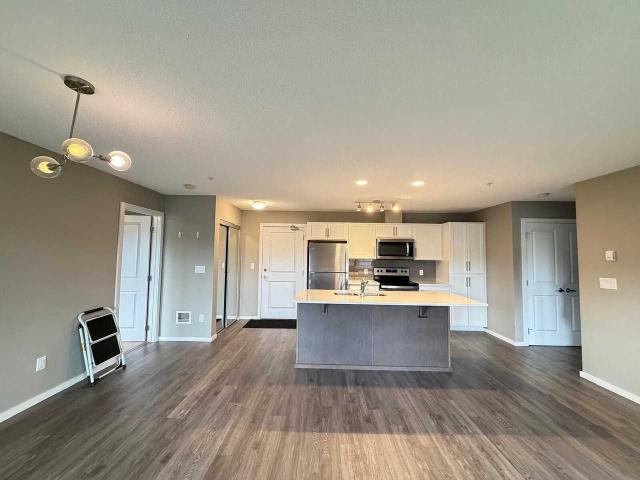 Condo for rent in Wedgewood, Alberta