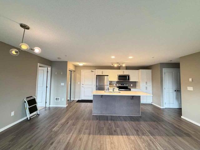 Condo for rent in Wedgewood, Alberta