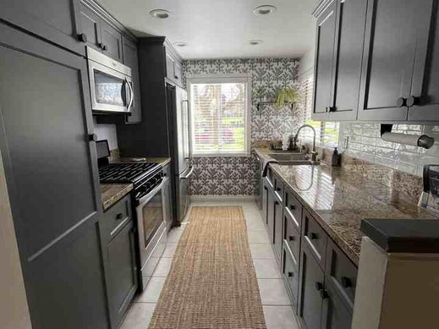 Condo for rent in Woodbridge, Irvine