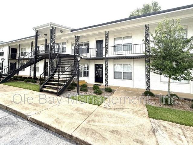 Condo for rent in Mobile, Alabama