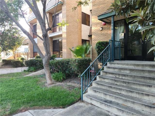 Condo for rent in Glendale, California