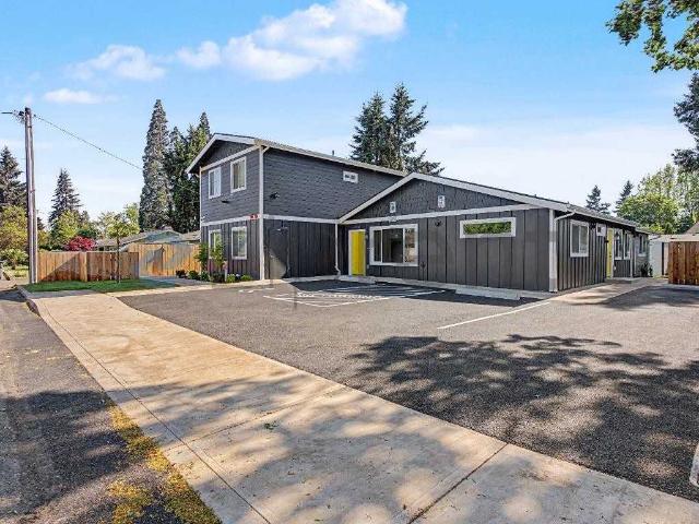Condo for rent in Oregonia