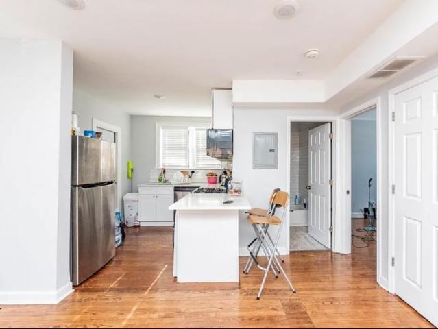 Condo for rent in Chicago Park, Illinois