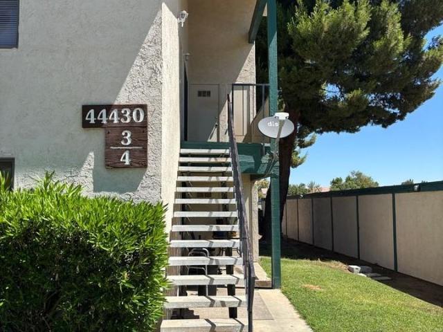 Condo for rent in Lancaster, California