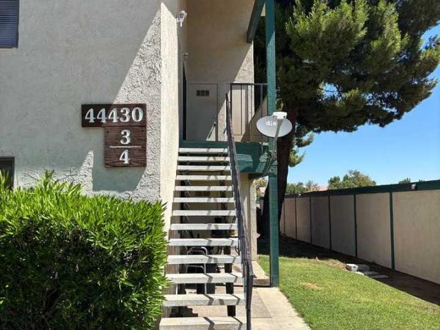 Condo for rent in Lancaster, California