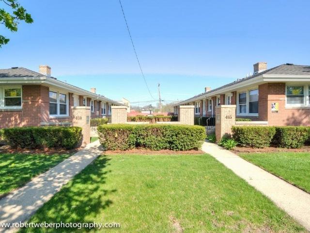 Condo for rent in Des Plaines, Illinois