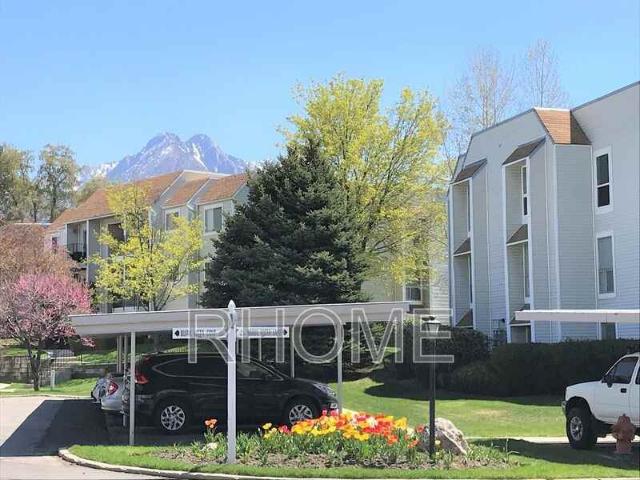 Condo for rent in Millcreek, Utah