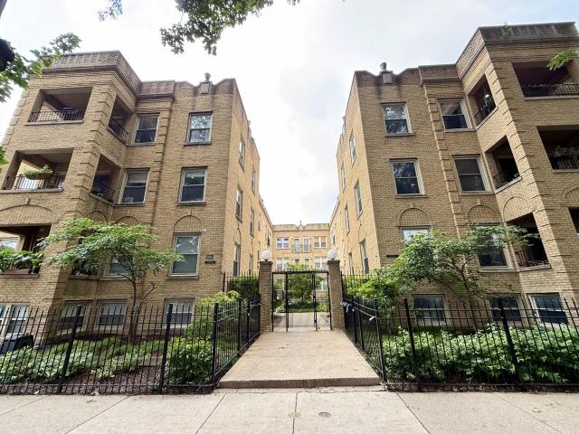 Condo for rent in Chicago Park, Illinois