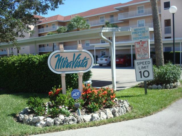 Condo for rent in Naples