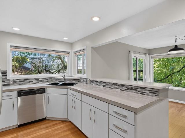 Condo for rent in Oregonia