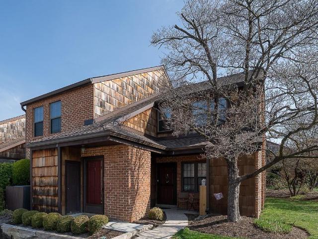 Condo for rent in Chester, Pennsylvania