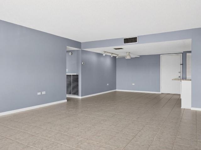 Condo for rent in Florida